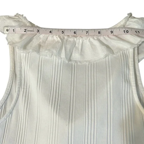 Anthropology Pilcro Top Women’s White V-Neck Ruffle Front Tank Top size Large - Picture 7 of 10